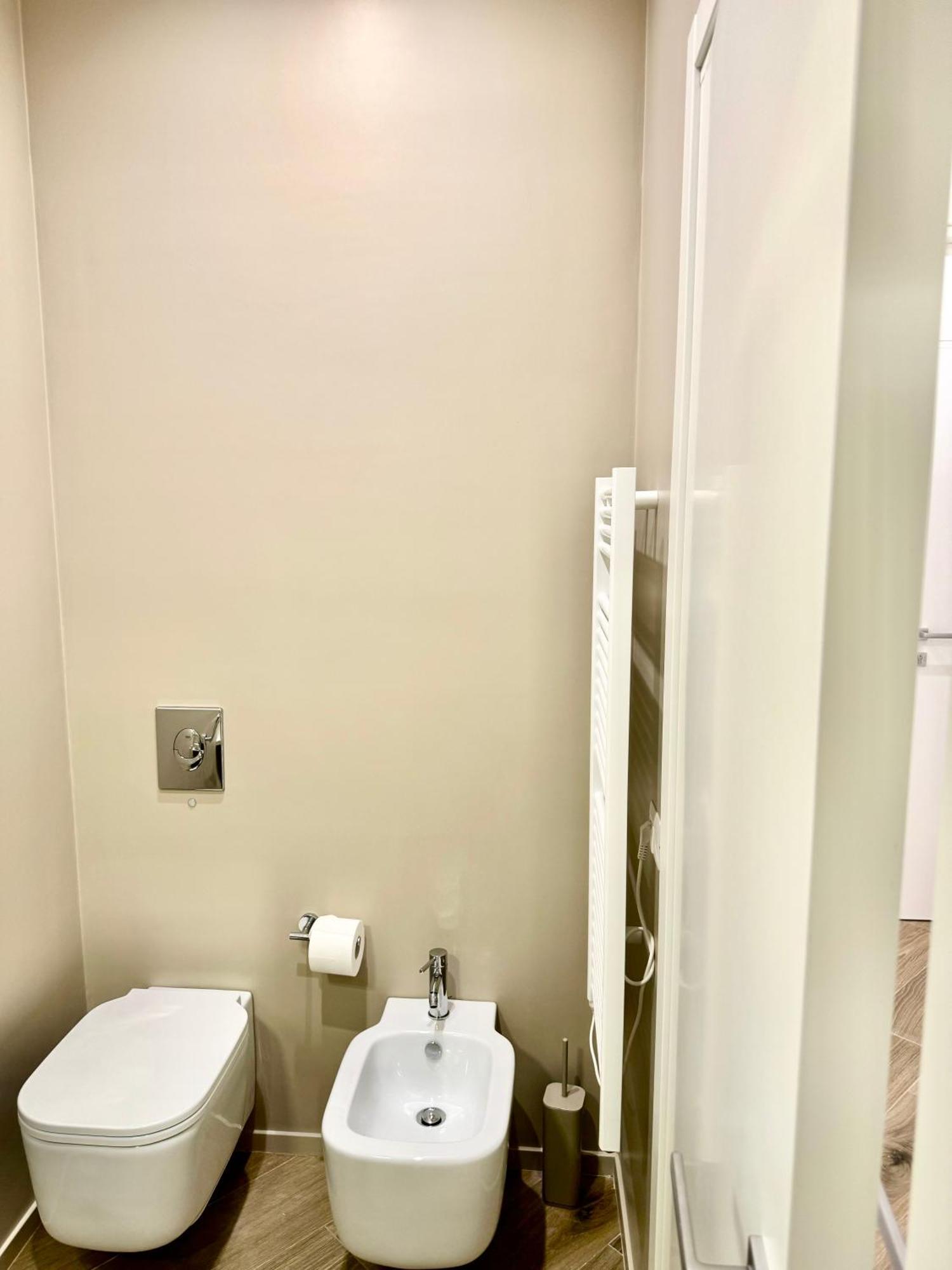Dimora Fralu Hotel Bari Luaran gambar