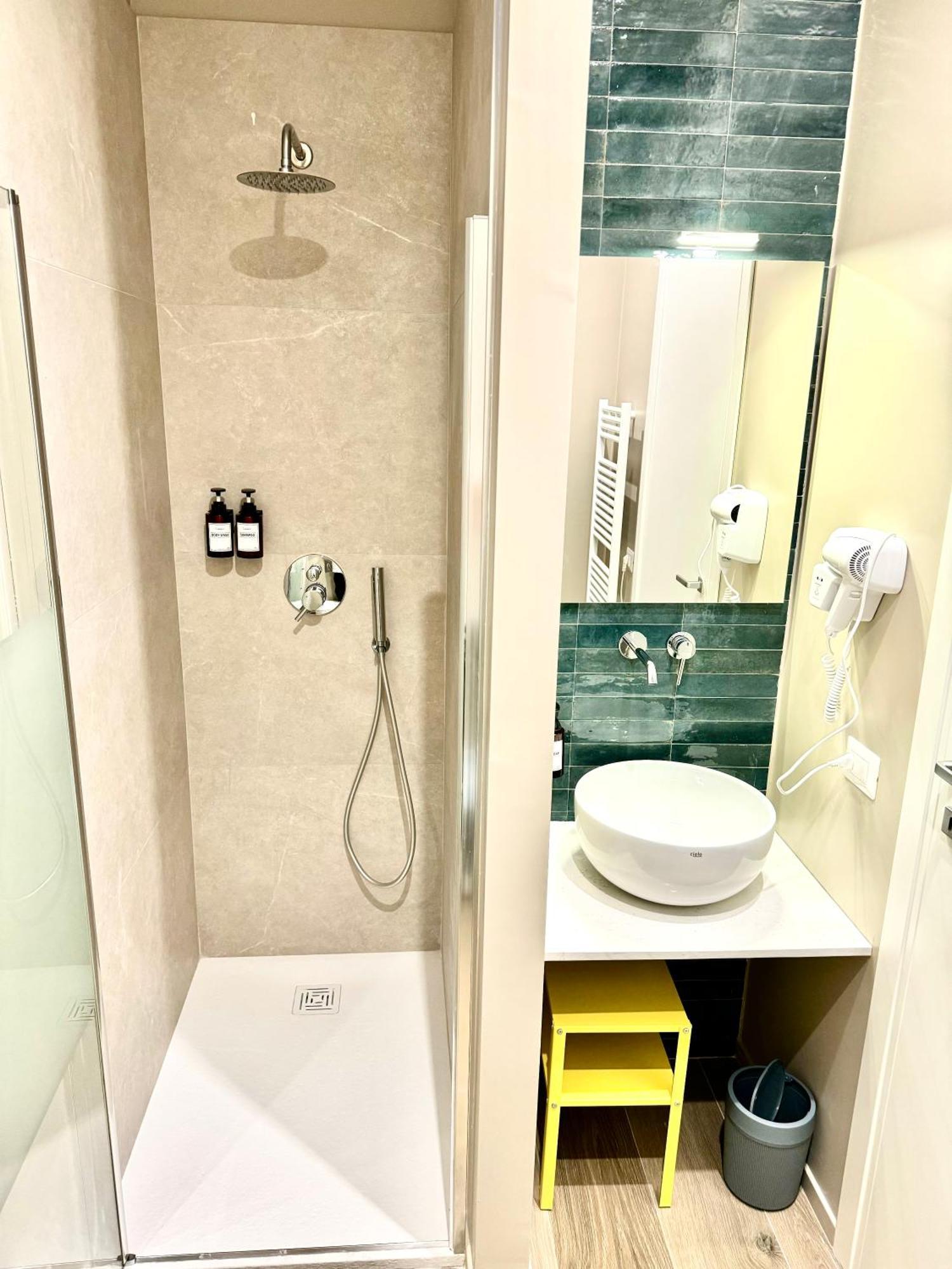 Dimora Fralu Hotel Bari Luaran gambar