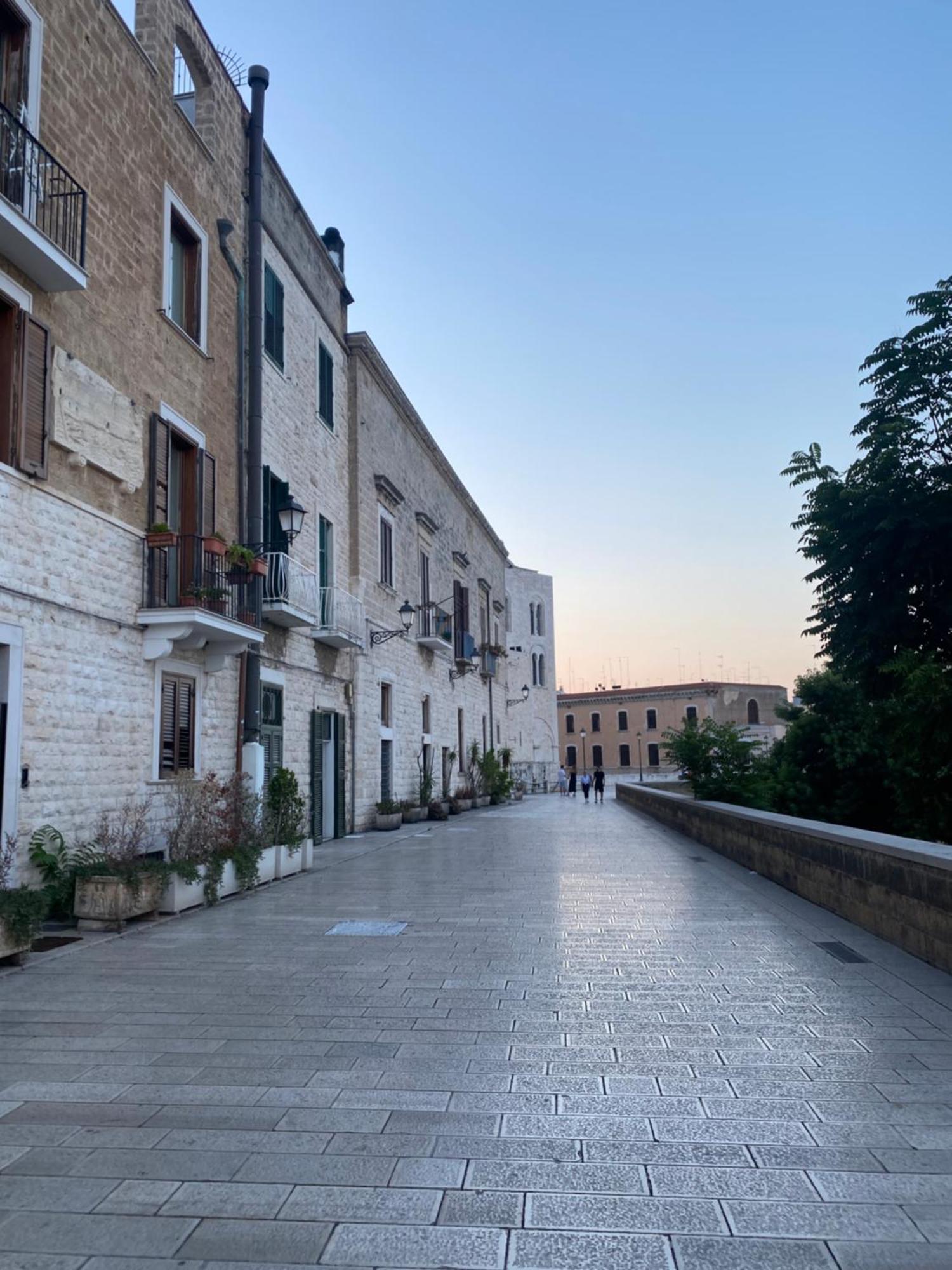 Dimora Fralu Hotel Bari Luaran gambar