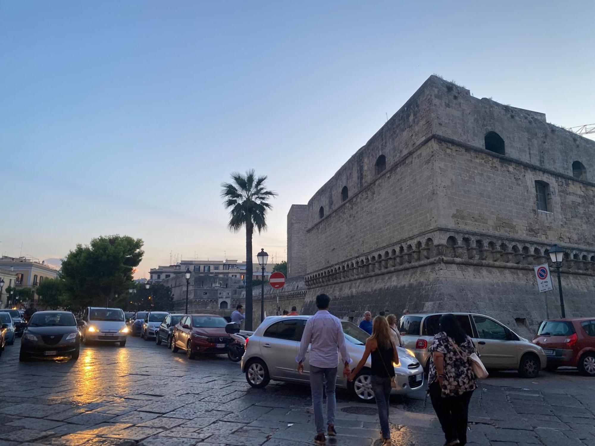 Dimora Fralu Hotel Bari Luaran gambar